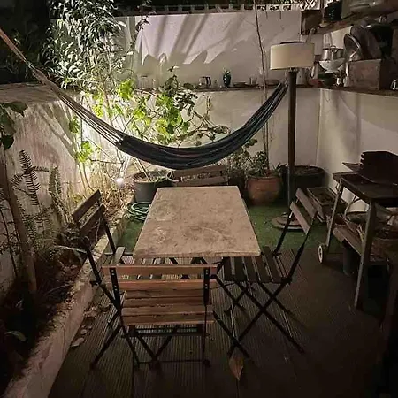 Charming In The Center - With Terrace *